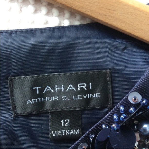 Tahari navy blue satin beaded full length formal dress gown - size 12 - Picture 6 of 8